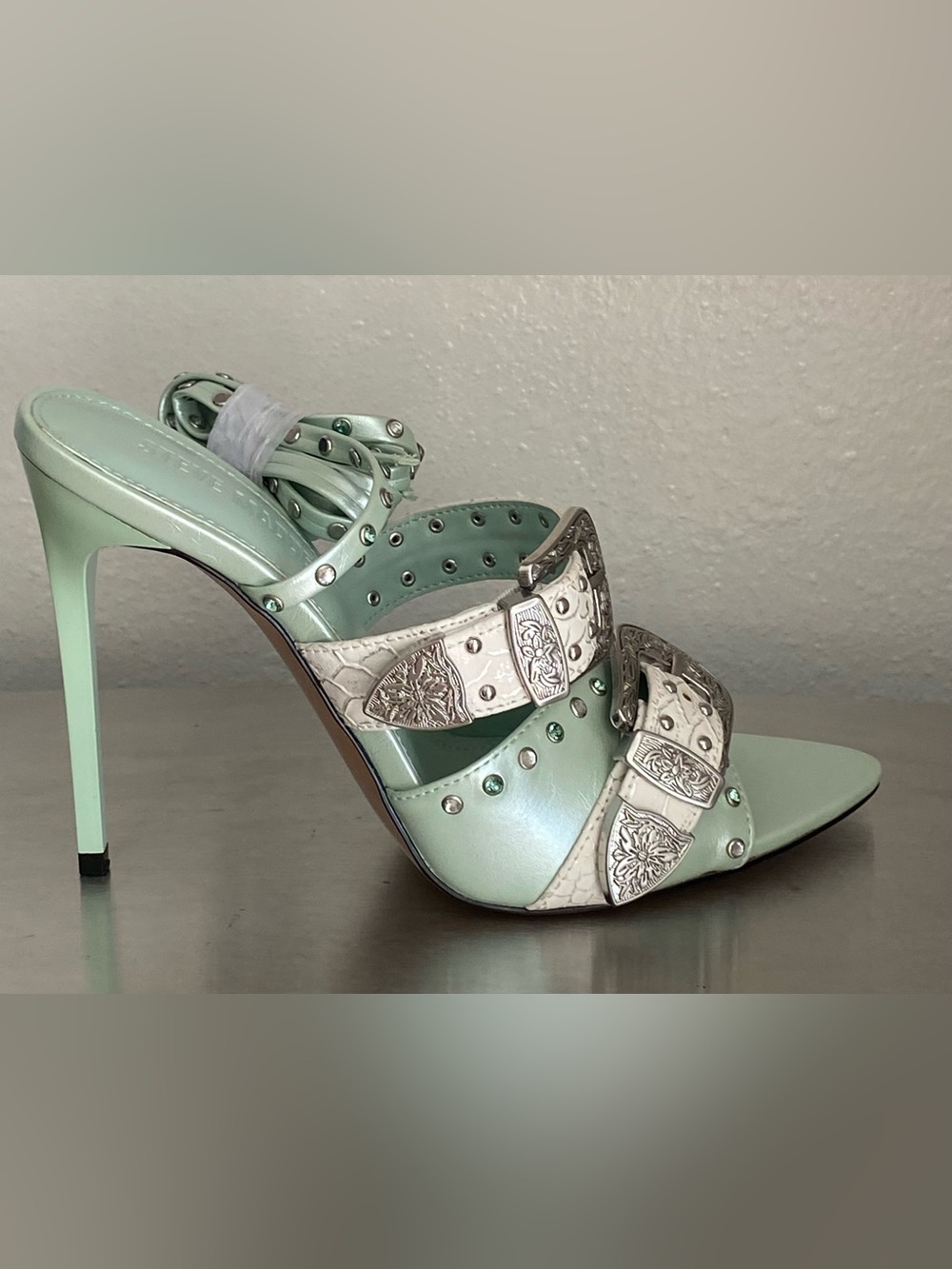 NEW STEVE MADDEN STUDDED METAL BUCKLE ANKLE WRAP STILETTOS IN MINT - Picture 3 of 15
